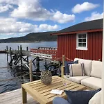Gæstehus The Boathouse Rakvag