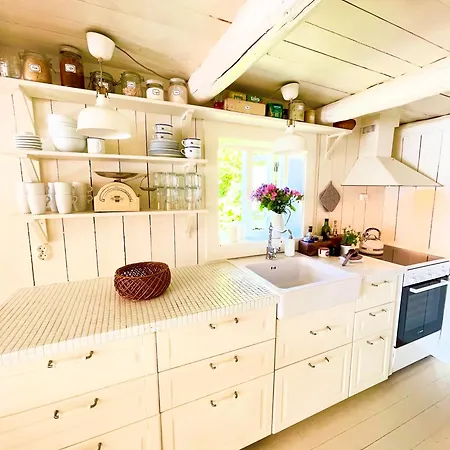 Gasthof The Boathouse Rakvag