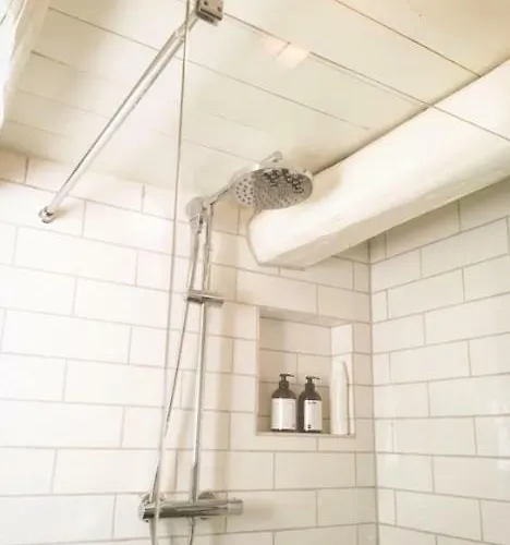 The Boathouse Penzion